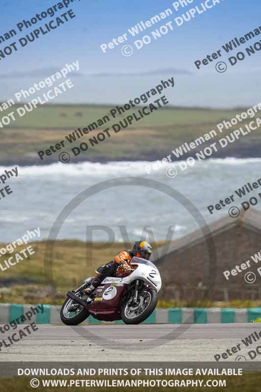 anglesey no limits trackday;anglesey photographs;anglesey trackday photographs;enduro digital images;event digital images;eventdigitalimages;no limits trackdays;peter wileman photography;racing digital images;trac mon;trackday digital images;trackday photos;ty croes